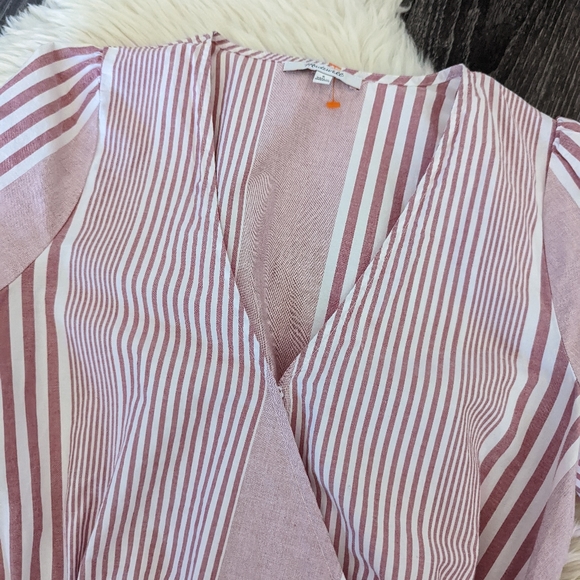 MADEWELL - Ruffle-Hem Wrap Top in Stripe Mix - Picture 13 of 15